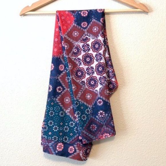 American Eagle Outfitters Pants - AE OUTFITTERS Paisley Patchwork Hi Rise Leggings S